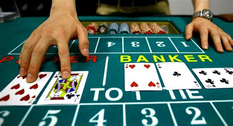play baccarat online